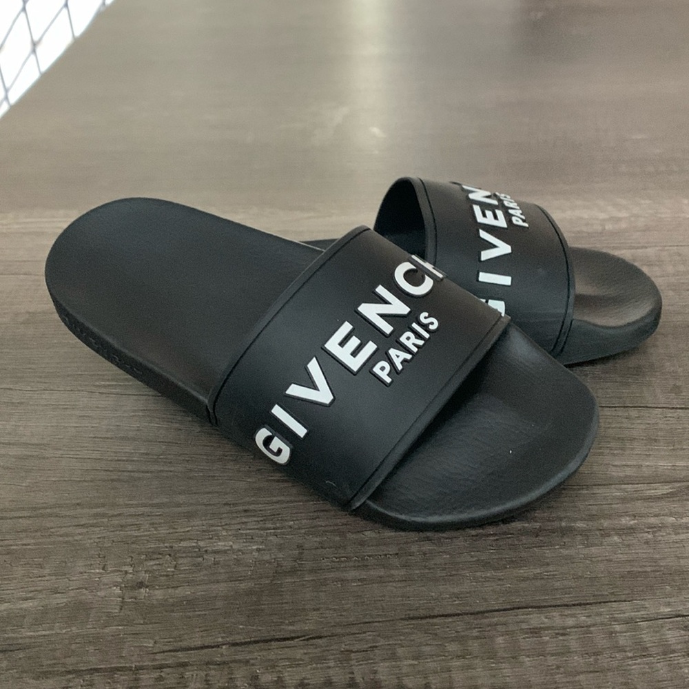 Givenchy Rubber Logo Slide